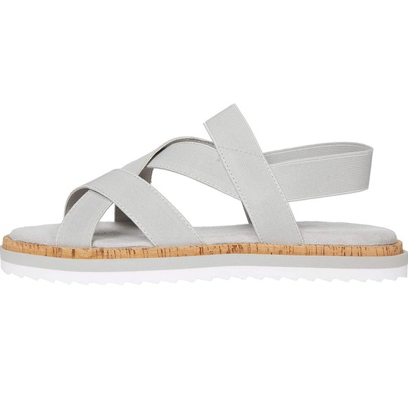 B-52 by Bullboxer Light Grey Primm Strappy Sandal Size 11 New - Picture 3 of 13